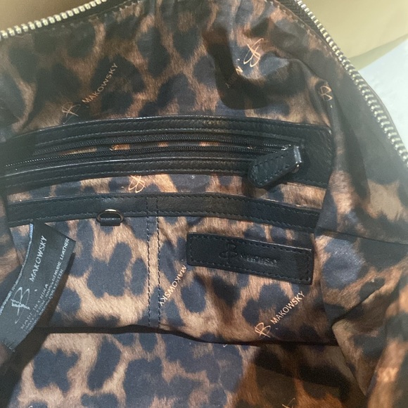 Shoulder Purse - Picture 7 of 9